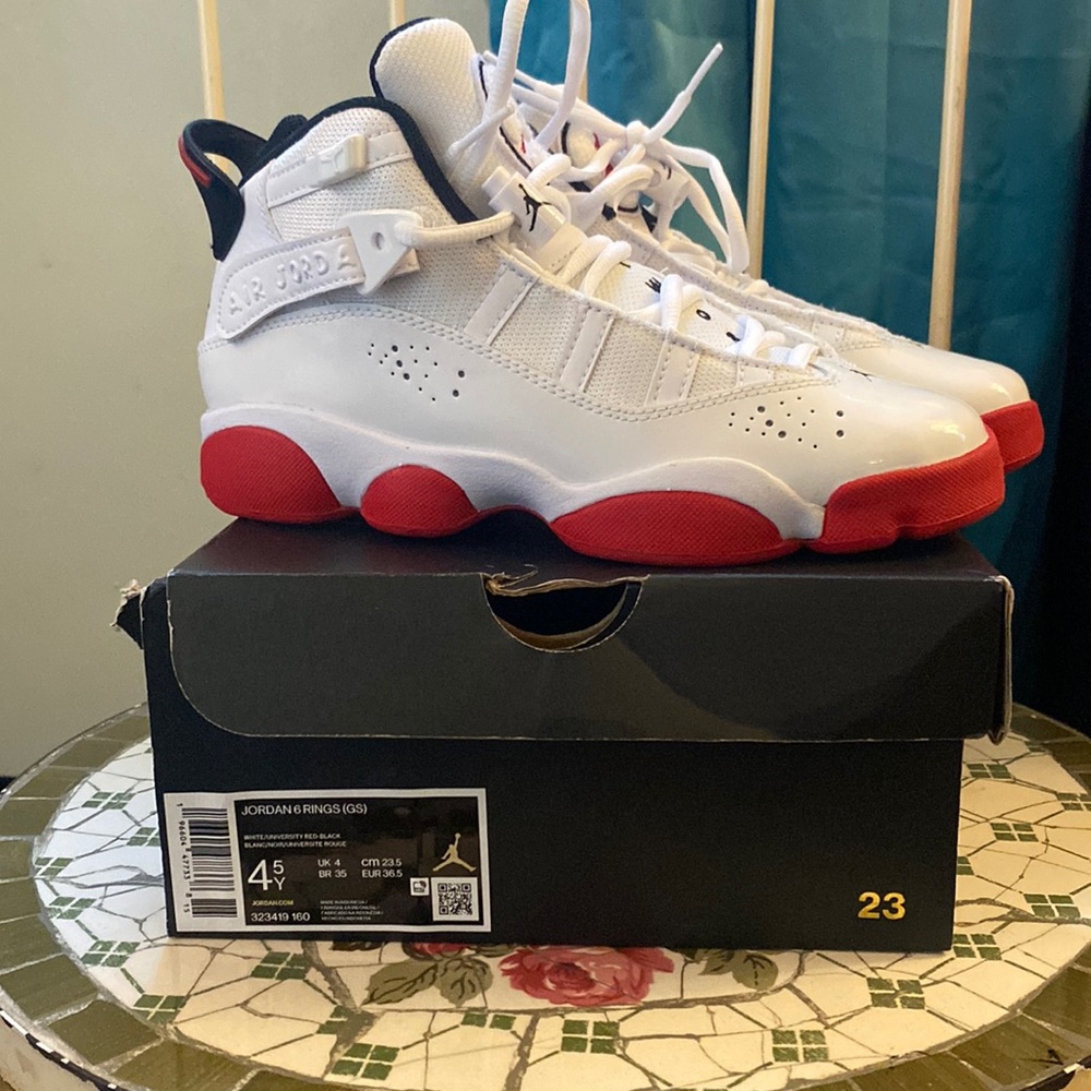 I am selling Brand New Nike Jordan 6 RINGS (GS)